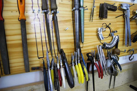 יציקת מטיל מתכשיטים ישנים ויצירת תכשיט חדש אתר קורסים